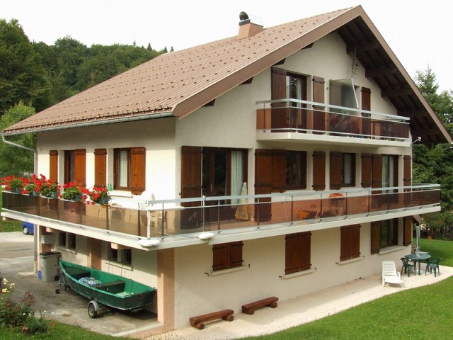 Appartement dans maison des propriétaires - R204REN88