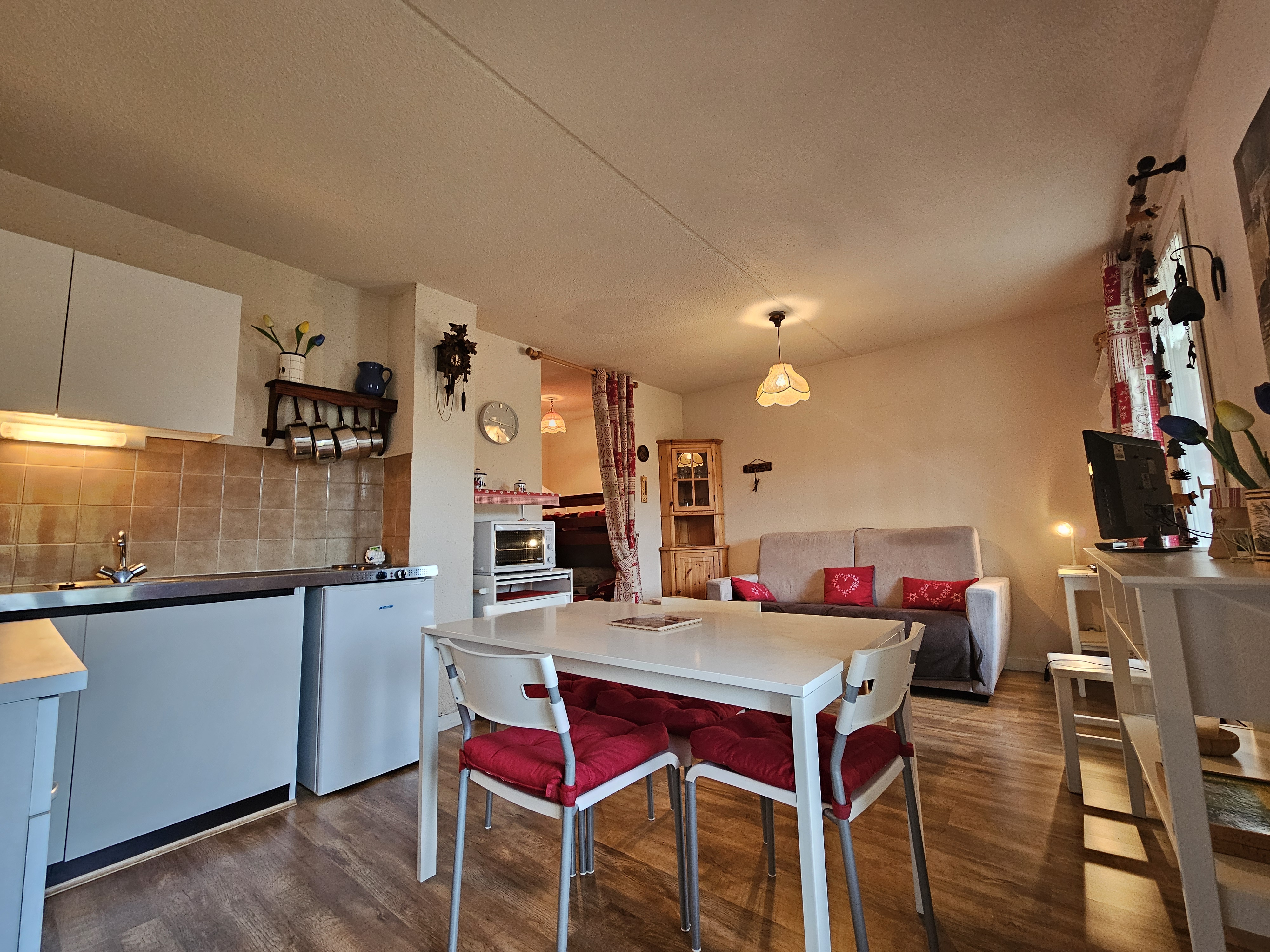 Le Gabelou - Studio en résidence - P412BER00