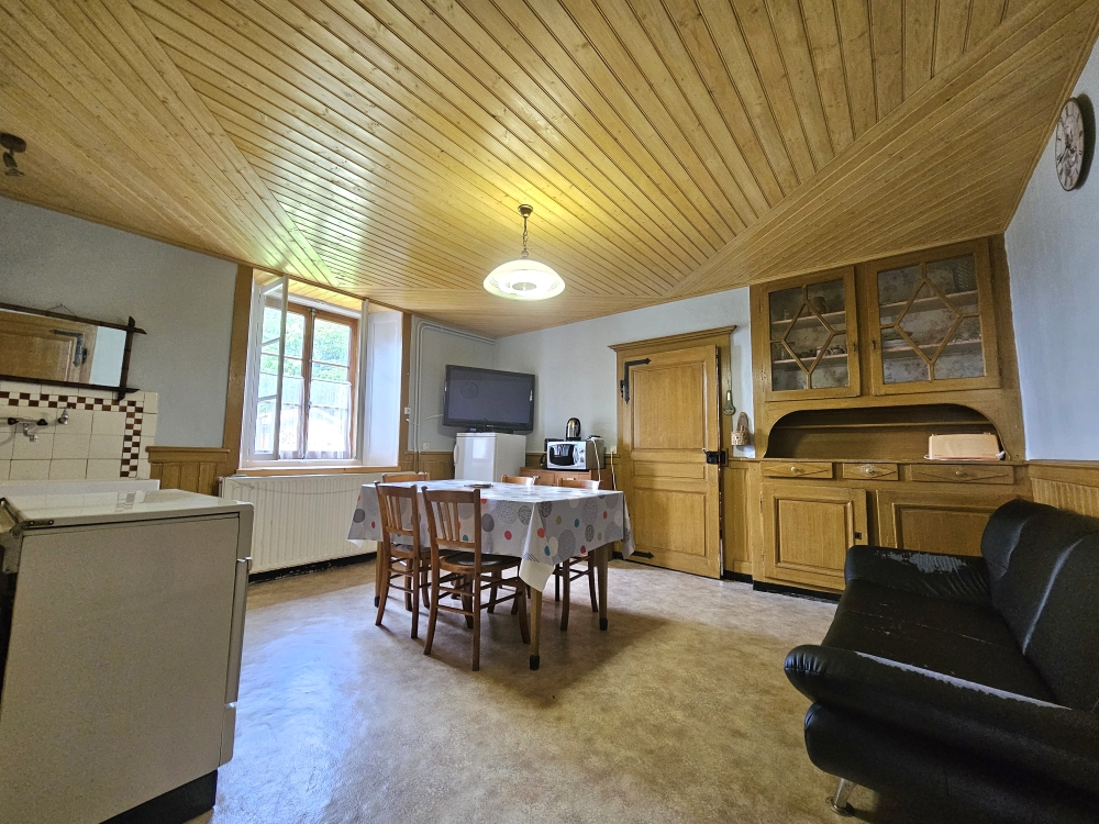 Maison mitoyenne - Appartement - B601ROC00