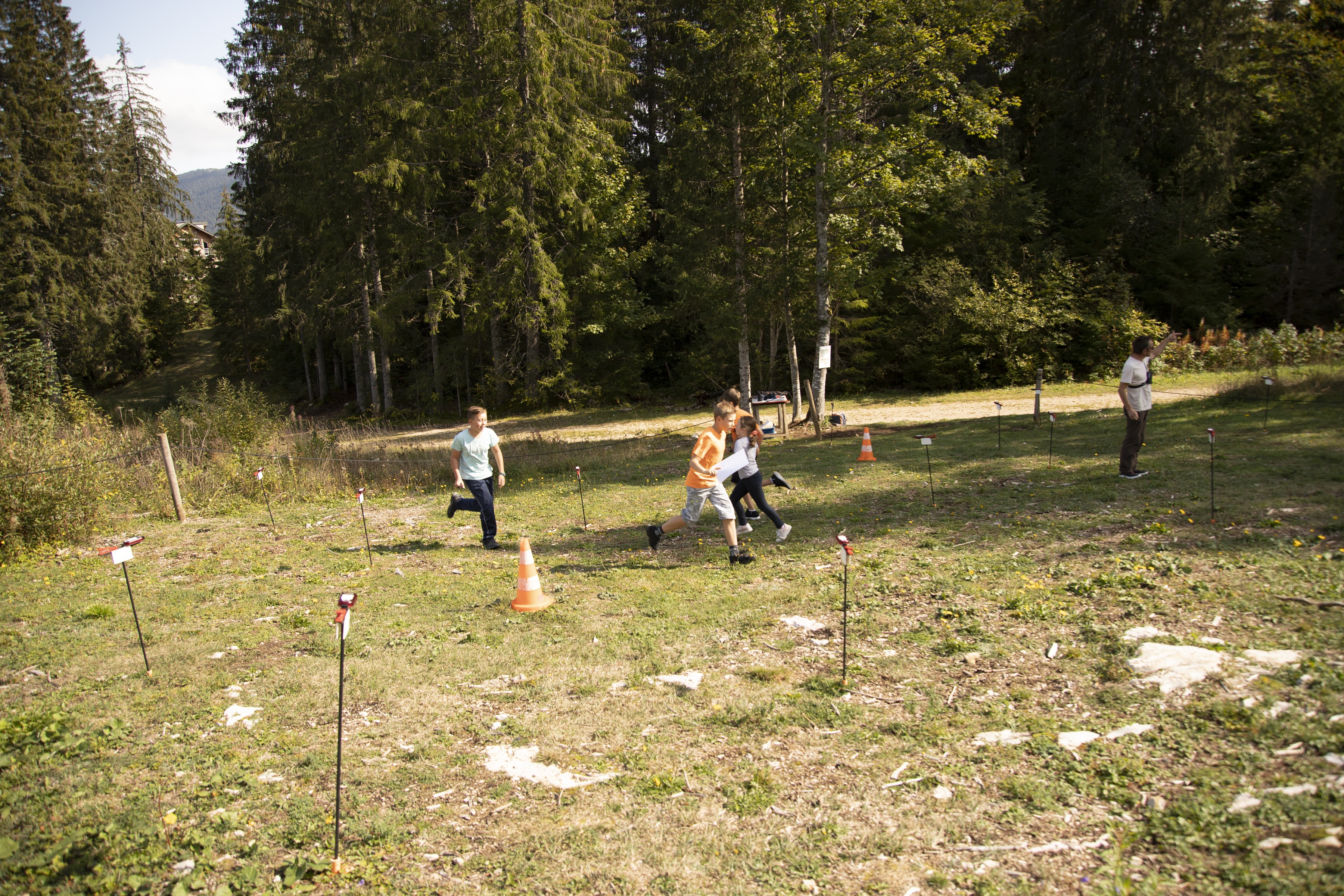 cours d'orientation -activite - groupes - jura - nature -station des rousses