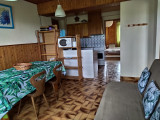 salle  à manger et coin cuisine