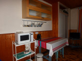 studio-appartement-salle-a-manger-vacances-station-des-rousses-jura-60002