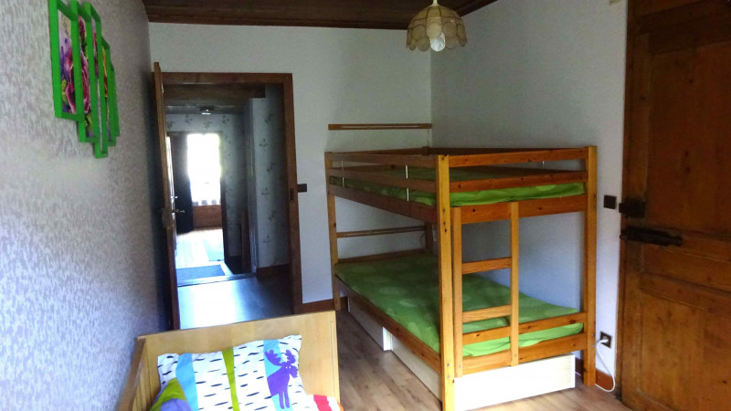 Gîte chez la Claire Les Rousses Chambre verte