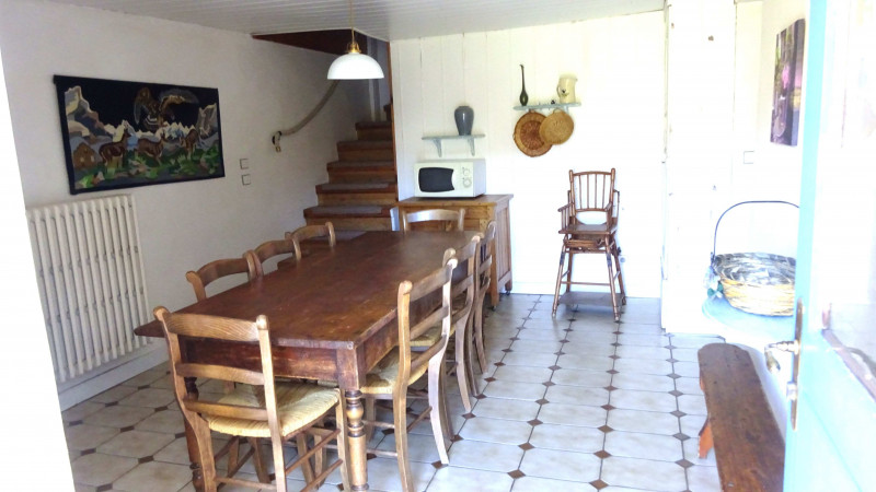 Gîte chez la Claire Les Rousses Coin repas