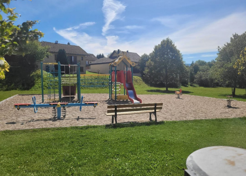 parc pour enfants à 100m de la résidence